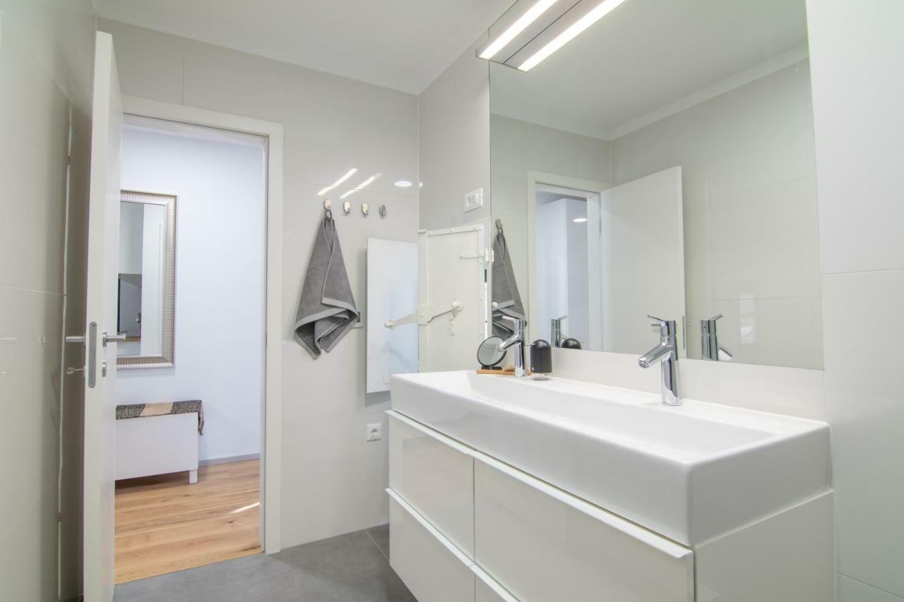 Seaview Volosko Apartment Opatija Exterior foto